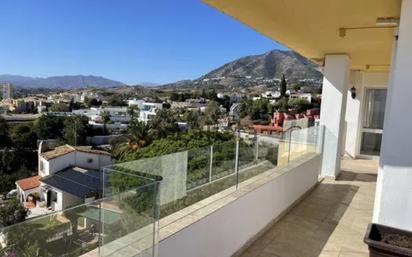 Exterior view of Attic for sale in Fuengirola  with Air Conditioner, Terrace and Swimming Pool