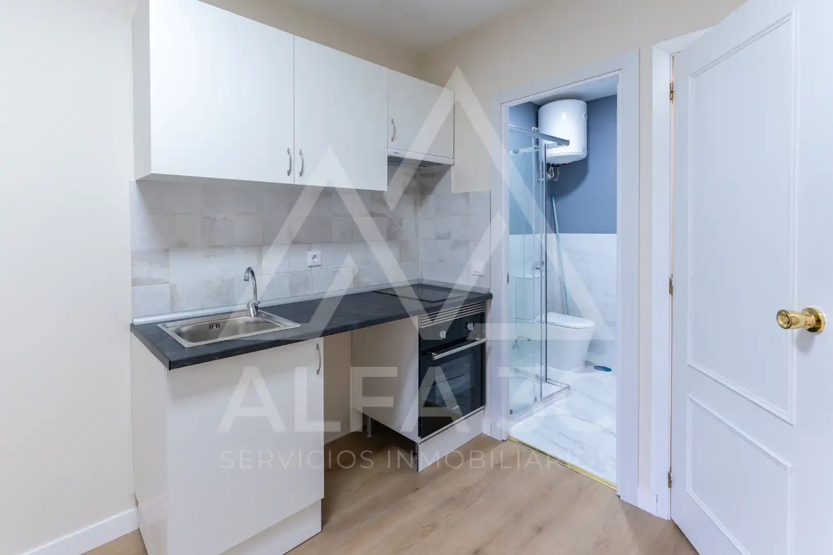 Küche von Wohnung zum Verkauf in Miraflores de la Sierra mit Heizung, Terrasse und Ofen