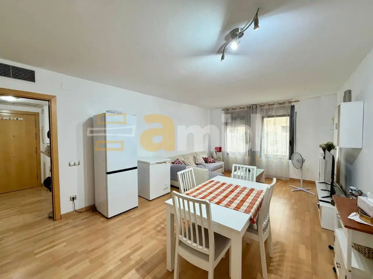 Living room of Flat for sale in Sabadell  with Air Conditioner, Heating and Parquet flooring