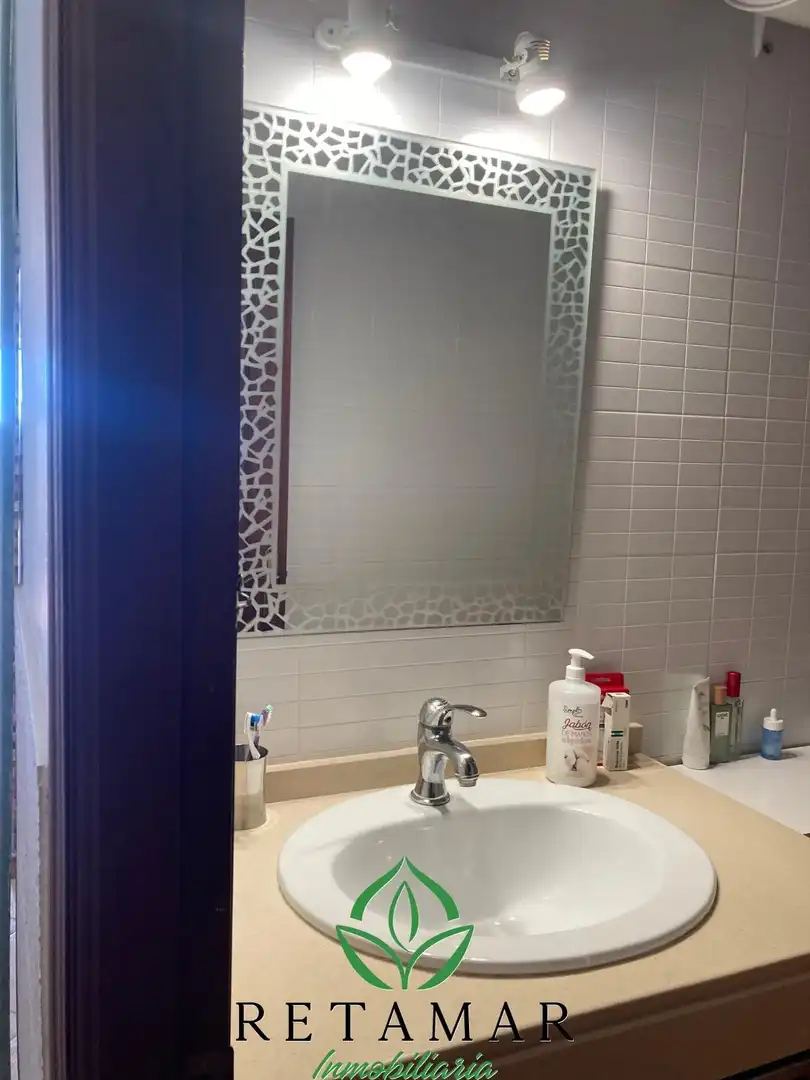 Bathroom of Flat for sale in El Puerto de Santa María  with Terrace and Balcony