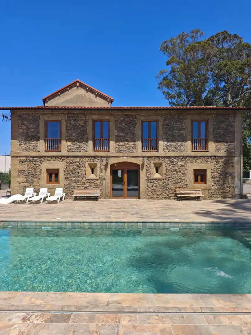Vista exterior de Casa o chalet en venta en Gijón  con Aire acondicionado, Jardín privado y Parquet