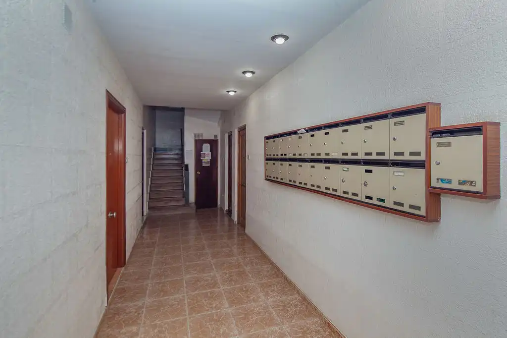 Piso en venta en Avenida de la Paz  