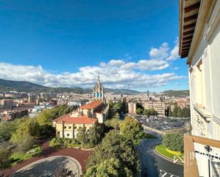 Exterior view of Duplex for sale in Bilbao   with Air Conditioner and Terrace