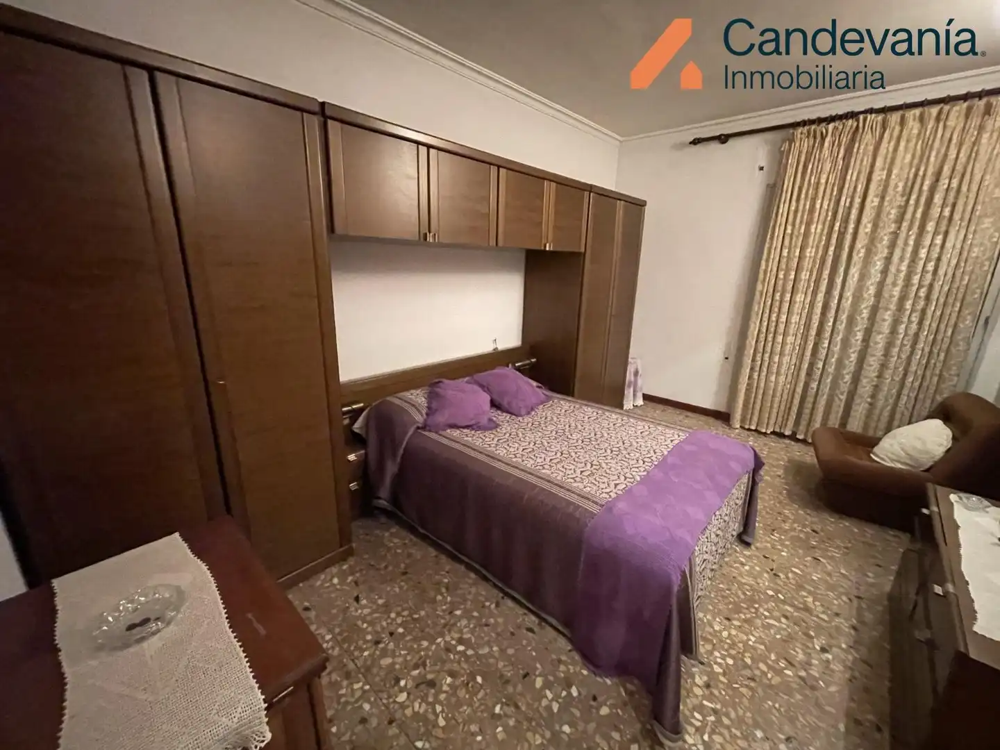 Habitación de Casa o chalet en venta en Gurrea de Gállego con Calefacción, Jardín privado y Balcón