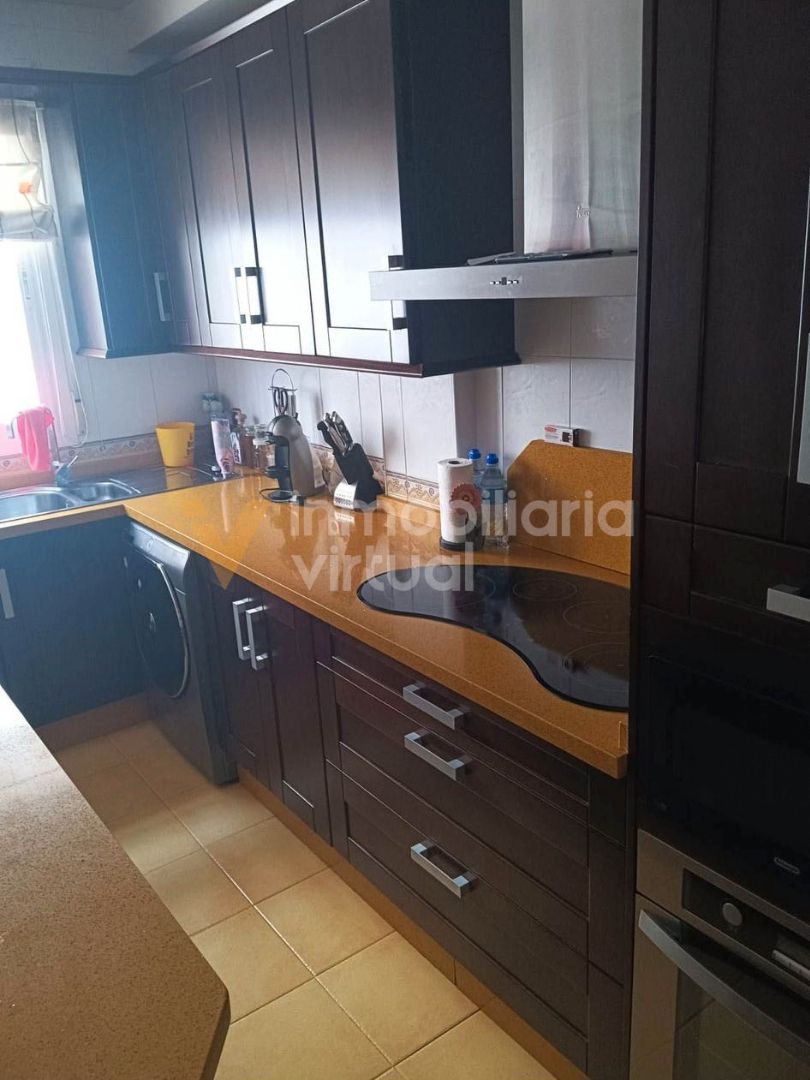 Cuina de Dúplex en venda en Lucena amb Moblat