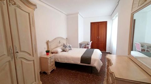 Foto 3 de Piso de alquiler en De Sant Vicent Màrtir, L'Hort de Senabre, Valencia Capital