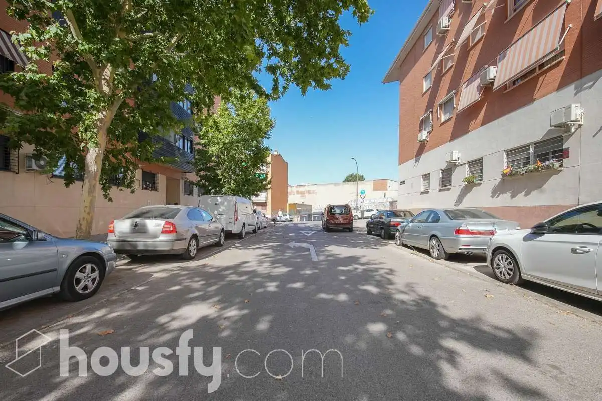 Vista exterior de Piso en venta en Madrid con Aire acondicionado