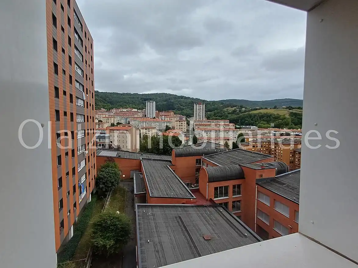 Exterior view of Flat for sale in Bilbao   with Heating, Terrace and Balcony