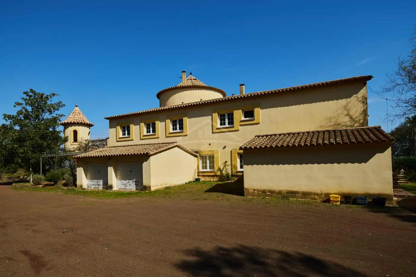 Vista exterior de Finca rústica en venta en Celrà con Calefacción, Jardín privado y Terraza