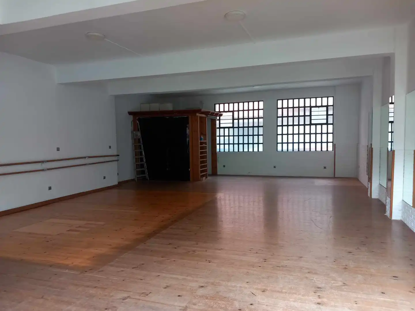 Local en venta en Ferrol con Aire acondicionado