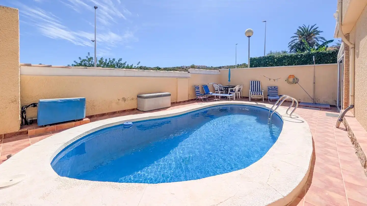 Maison avec piscine à vendre à Avenida del Carabasí, imagen 3