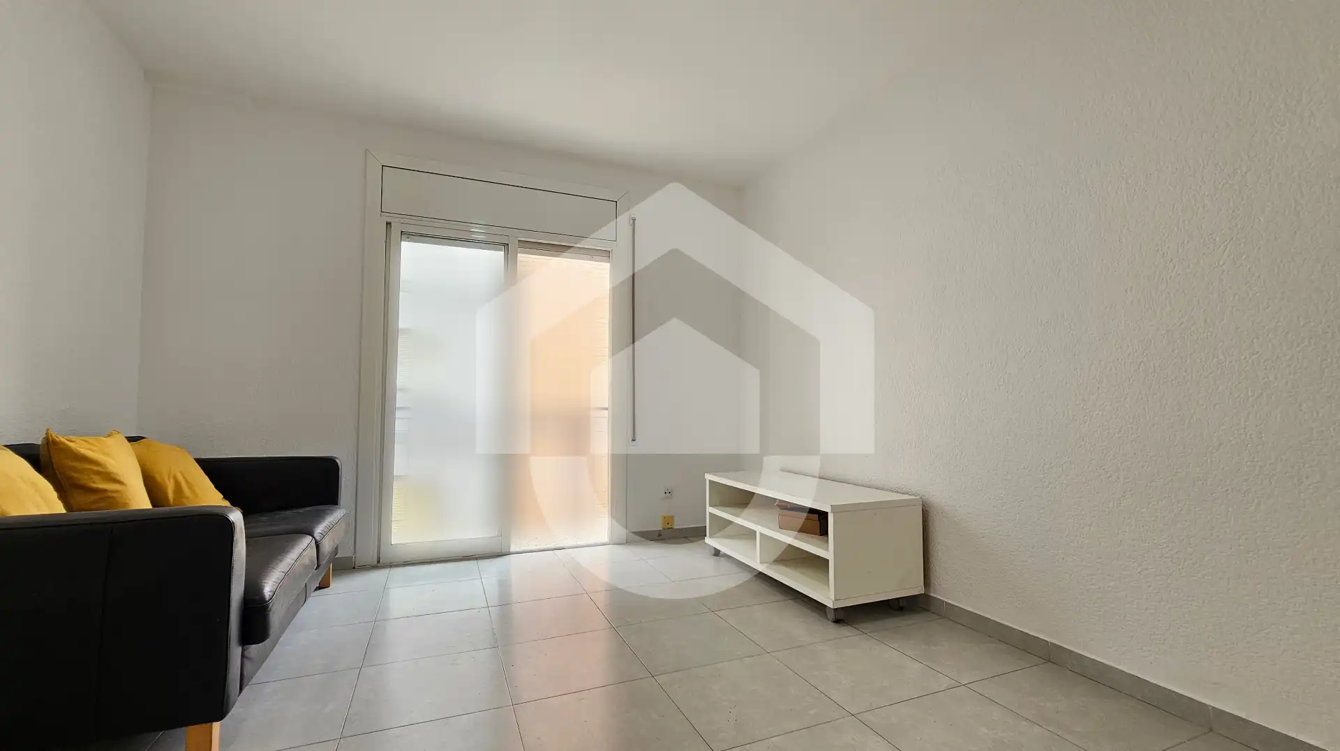 Flat for sale in Nou Barris, imagen 3