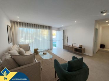 Casa con piscina en venta en Los Peñascos - El Salero - Los Imbernones