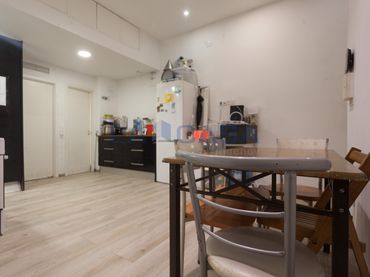 Local comercial en venda a Collblanc - La Torrassa