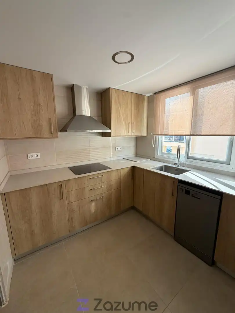 Kitchen of Flat for rent in Piles  with Air Conditioner, Heating and Furnished