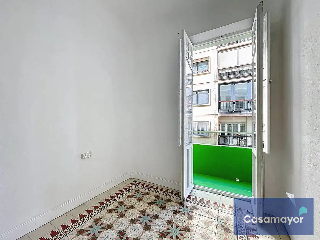 Balcony of Office for rent in Alicante / Alacant