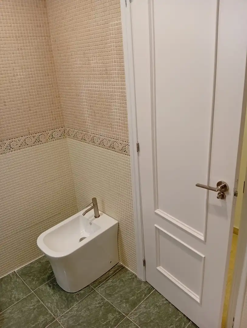 Bathroom of Flat for sale in Málaga