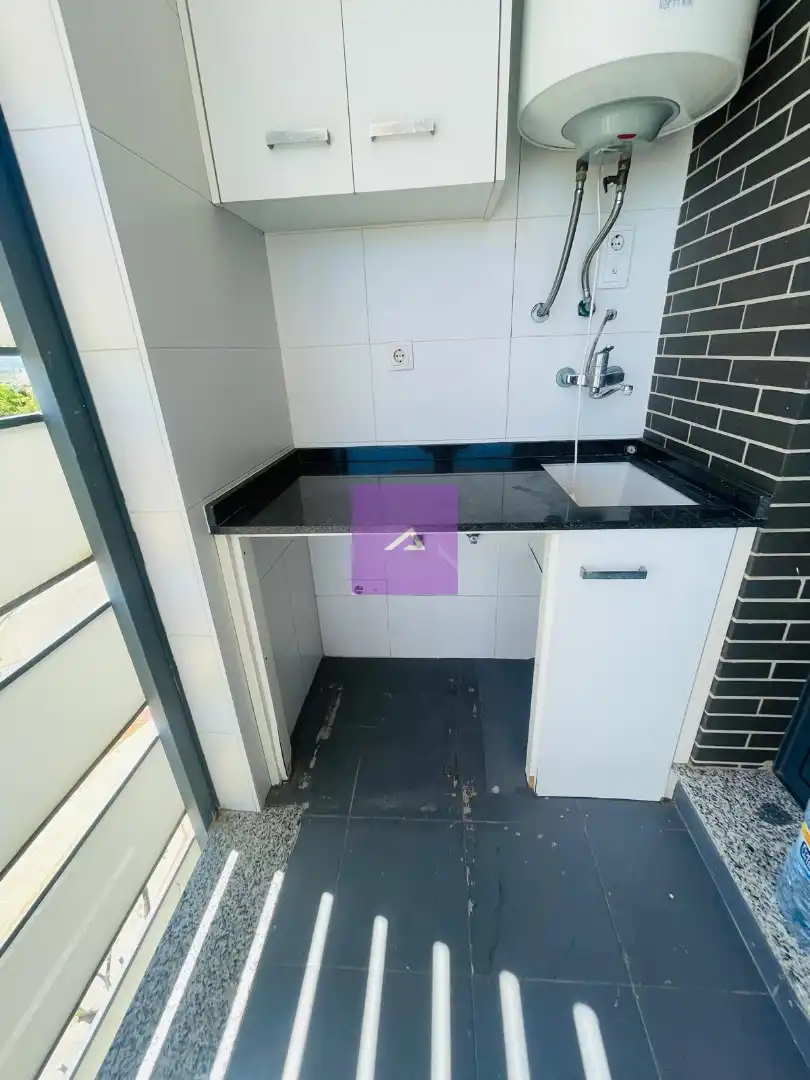 Cocina de Piso en venta en Albal con Terraza, Trastero y Piscina comunitaria