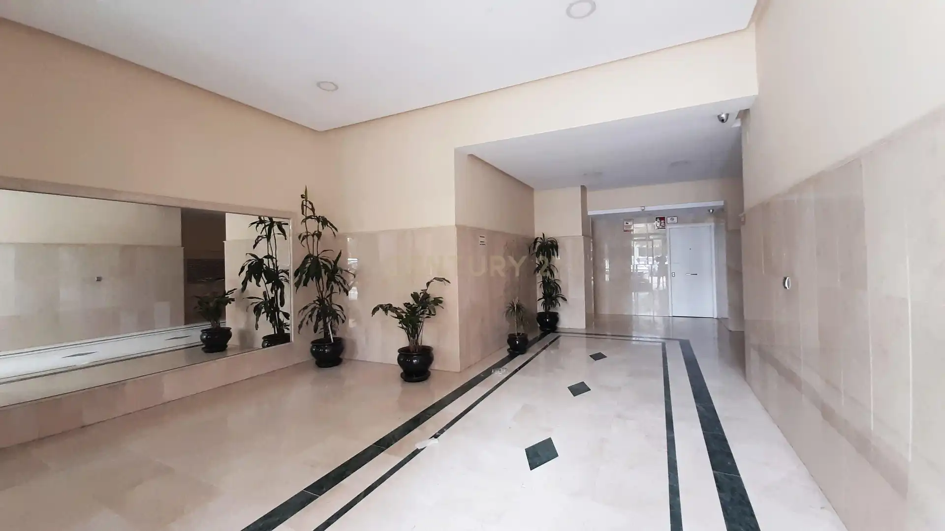 Flat for rent in Málaga  with Air Conditioner, Oven and Washing machine