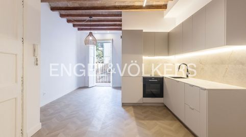 Exclusivo piso reformado a estrenar con terraza privada de 35 m en finca regia de 1900, imatge 5