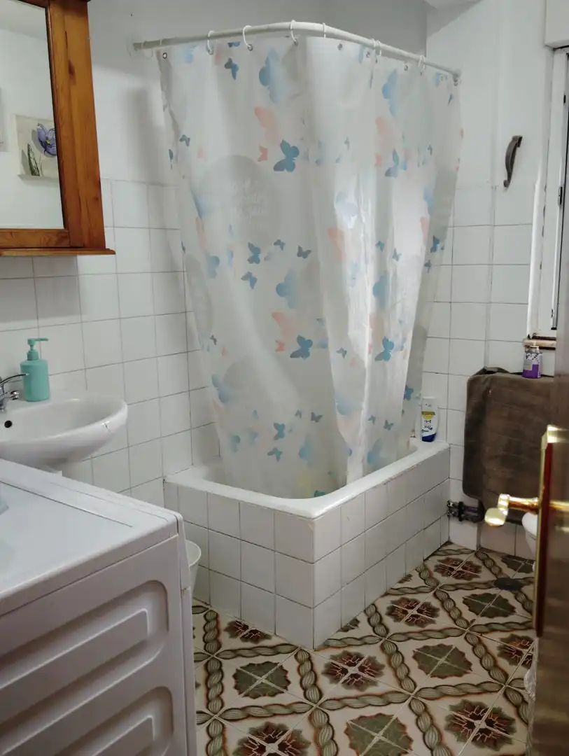 Baño de Piso en venta en Torrelavega 