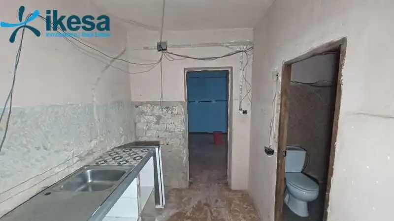 Casa adosada en venda a Paterna del Campo