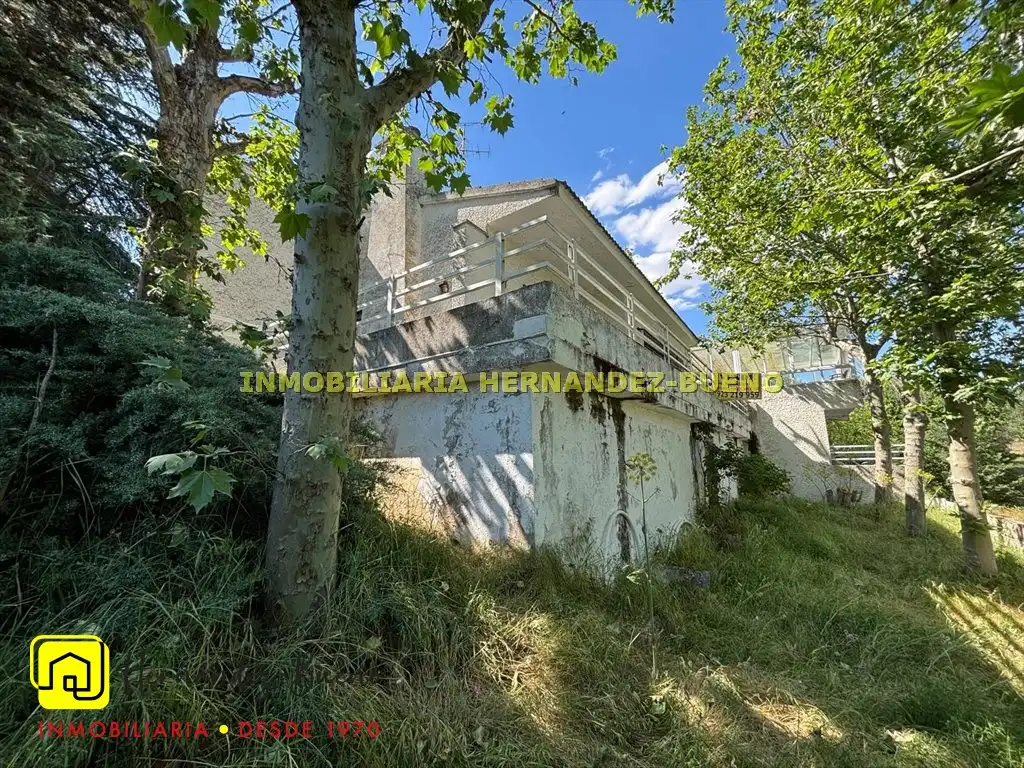 Casa o xalet en venda en Alba de Tormes amb Jardí privat i Piscina