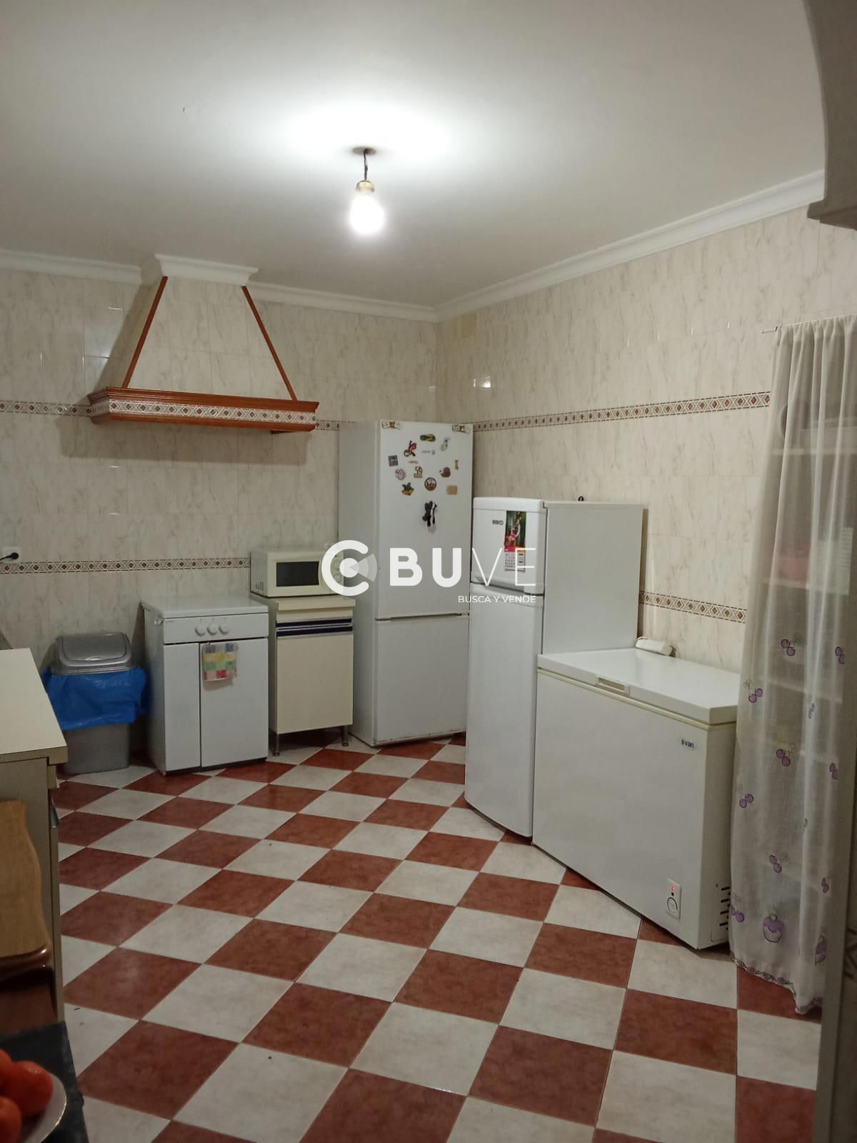 Cuina de Casa o xalet en venda en El Coronil amb Terrassa, Traster i Moblat