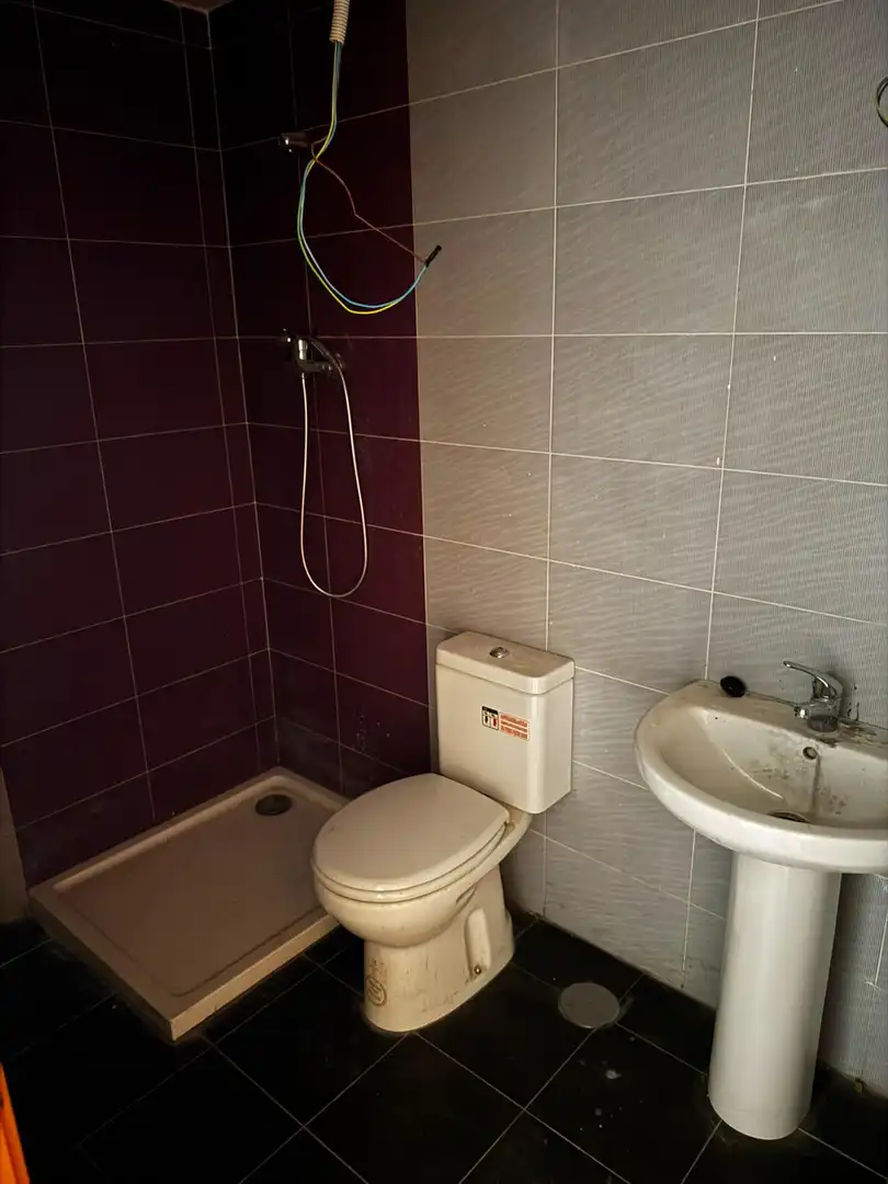 Baño de Piso en venta en Puertollano