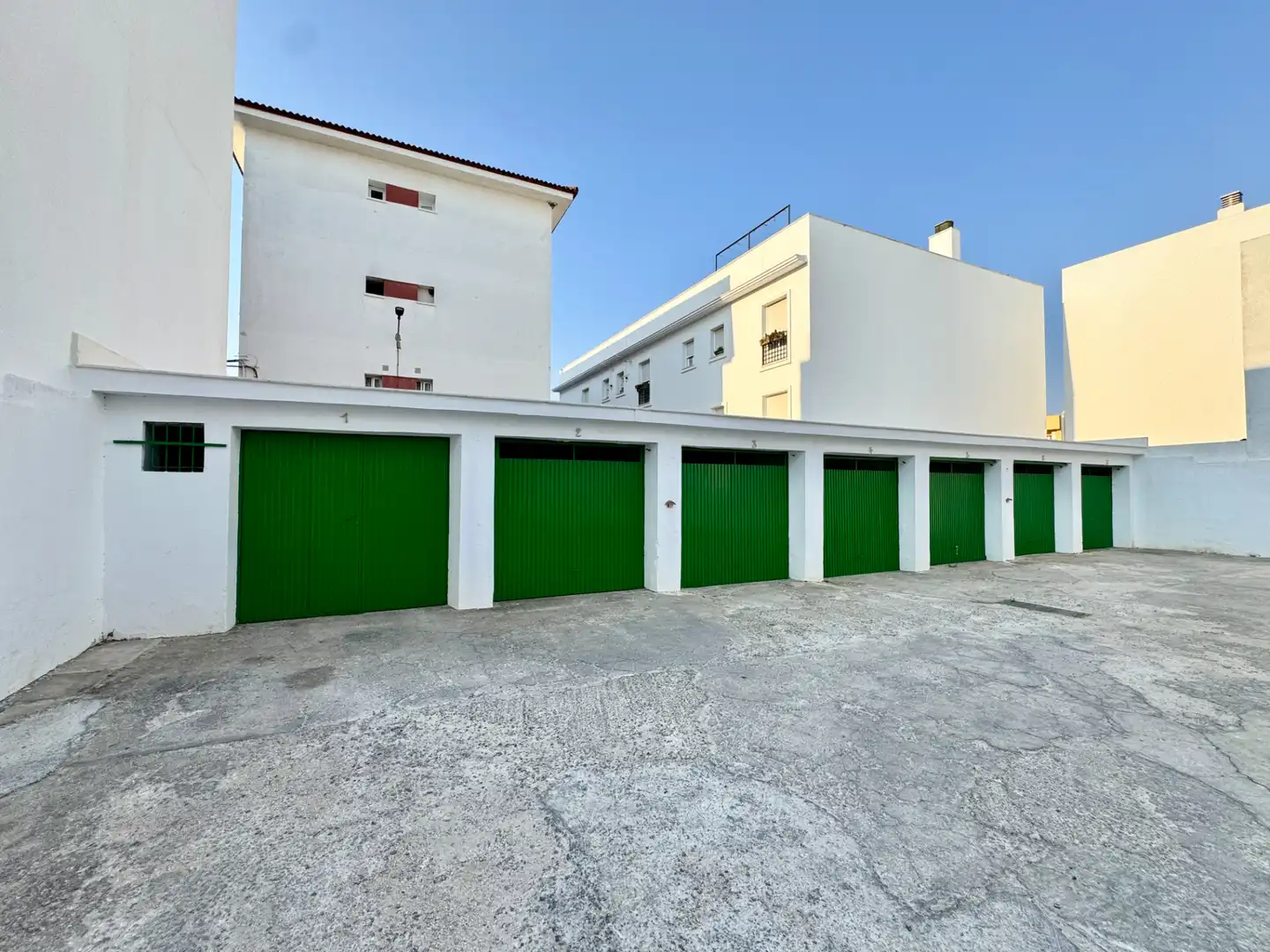 Individuel à vendre à Núcleo urbano, imagen 2