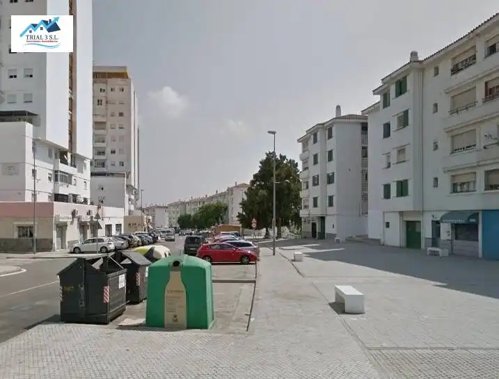 Pis amb jardí en venda a Calle FEDERICO GARCIA LORCA, imagen 2