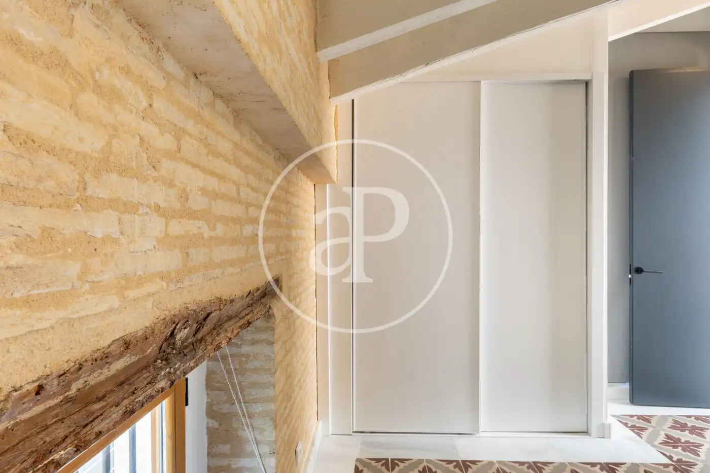Attic for rent in Calle de Pérez Bayer, Sant Francesc