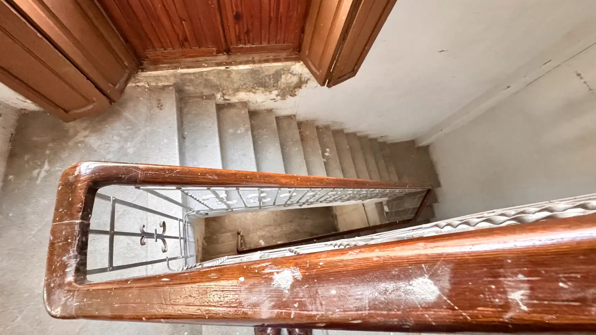 Gebäude zum Verkauf in Massamagrell