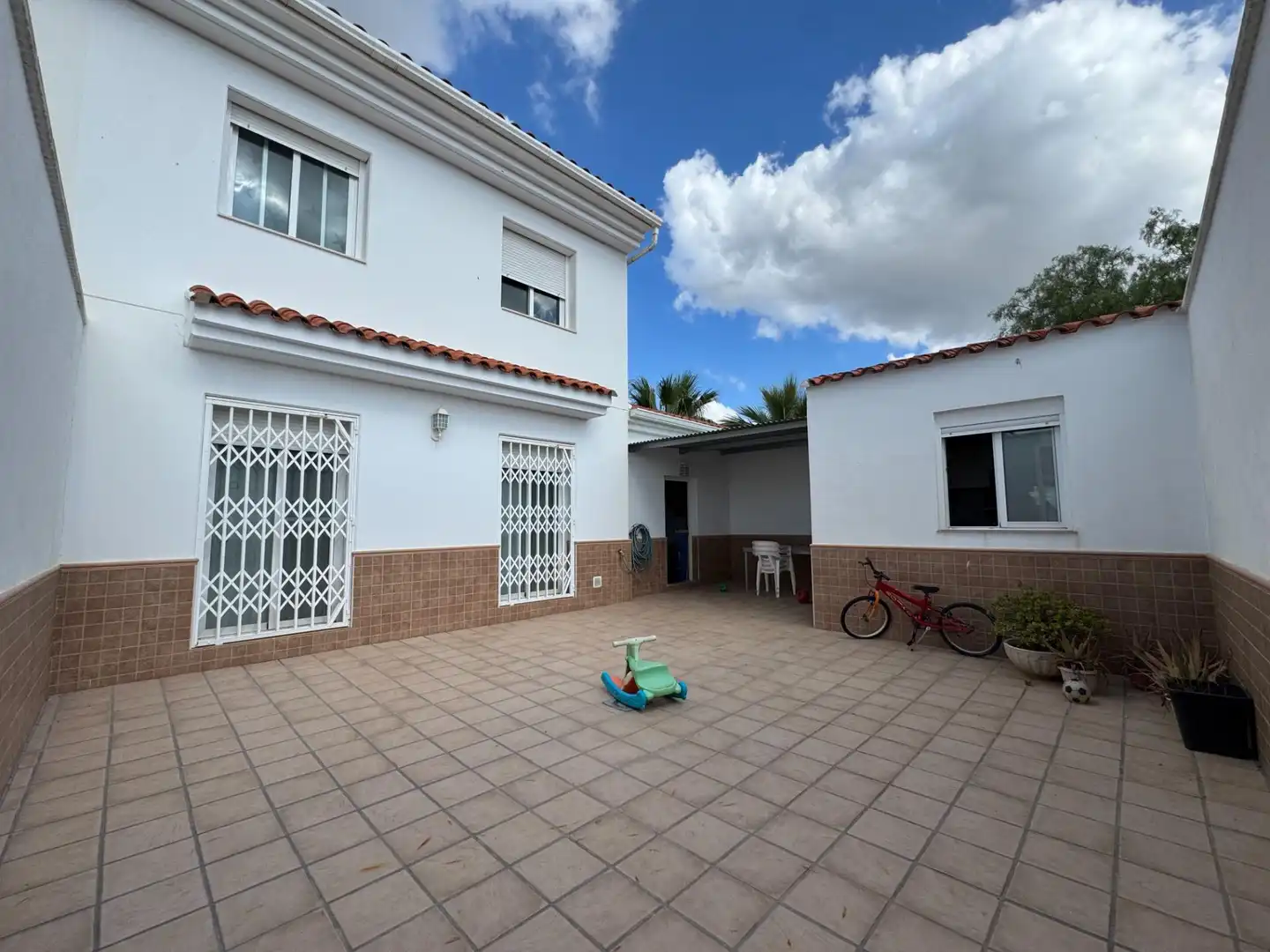 Vista exterior de Casa o chalet en venta en Llíria con Aire acondicionado, Calefacción y Terraza