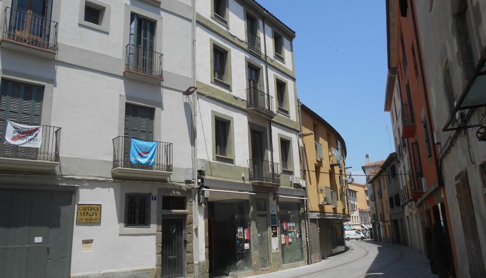 Foto 1 de Edificio en venta en C/ Capsavila, Torelló, Barcelona