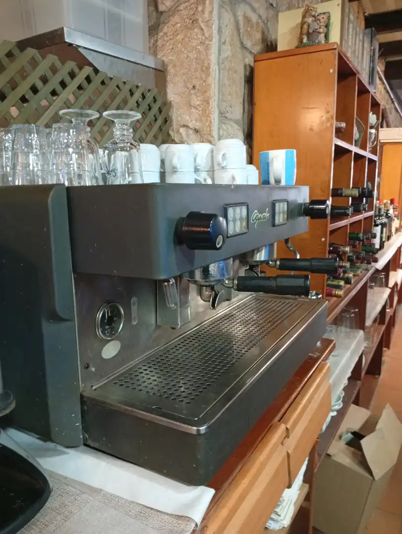 Local en venta en Gijón  con Amueblado