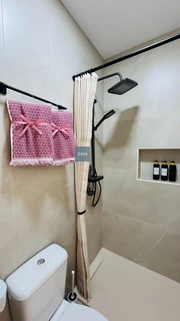 Baño de Apartamento de alquiler en Sanlúcar de Barrameda con Aire acondicionado, Amueblado y Balcón