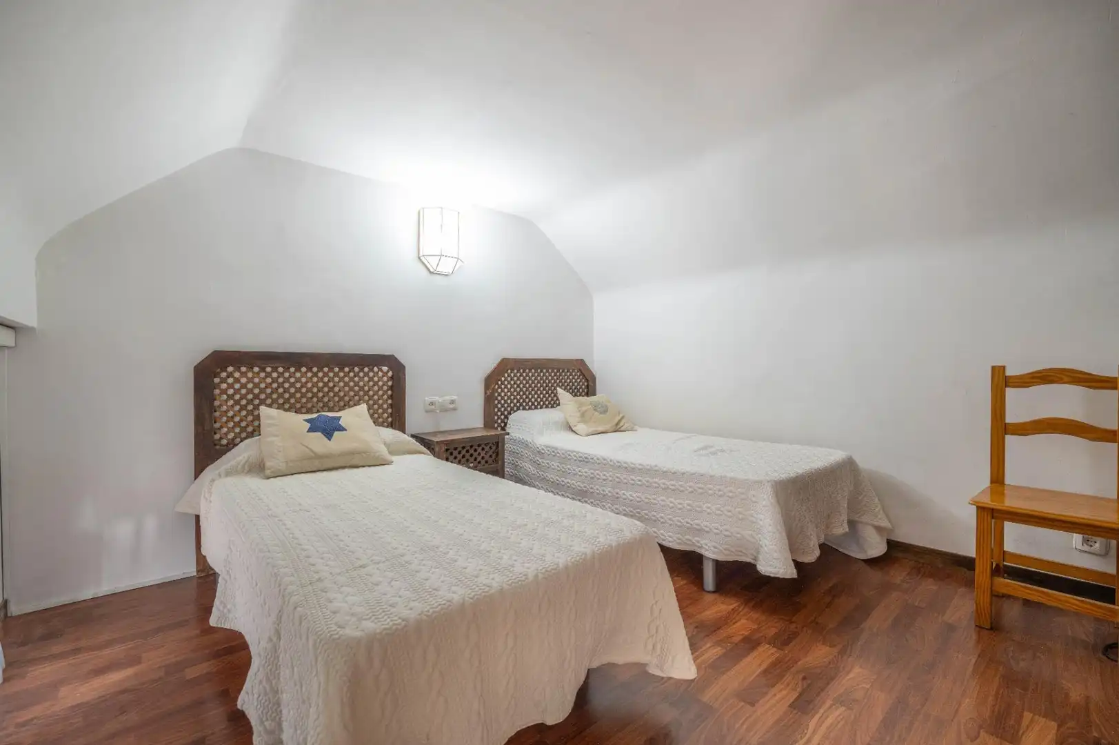 Bedroom of Buildings for sale in Granada