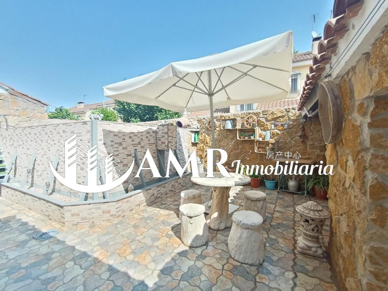 Single-family semi-detached for sale in Numancia de la Sagra