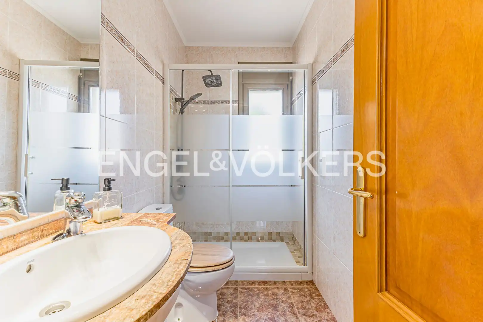 Casa amb terrassa en venda a Torrelles de Foix, imagen 24