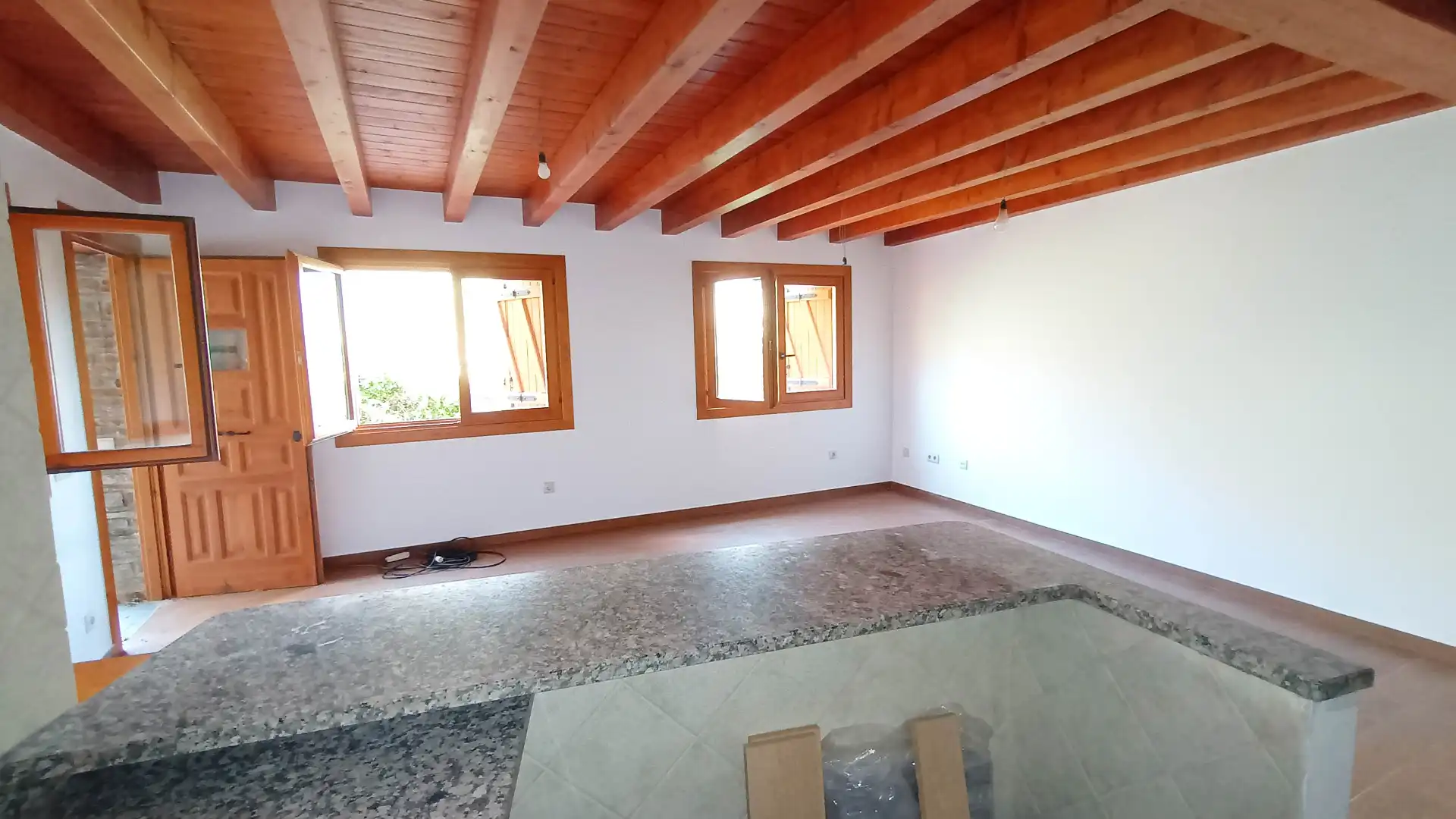 Sala d'estar de Casa o xalet en venda en La Guingueta d'Àneu amb Balcó