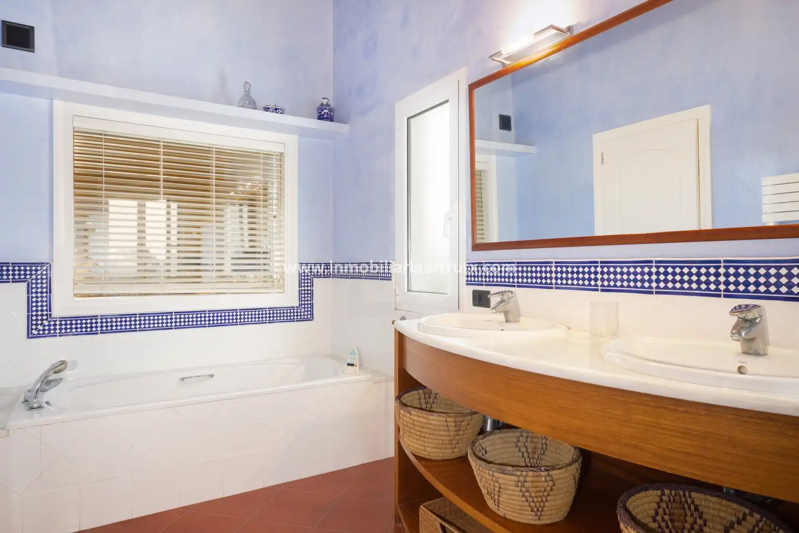 Bany de Casa o xalet en venda en Ciutadella de Menorca amb Aire condicionat, Calefacció i Terrassa