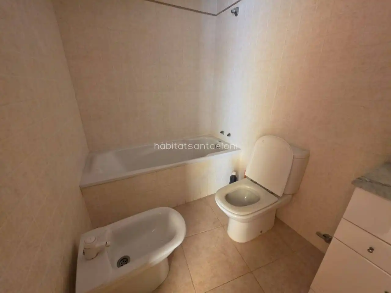 Badezimmer von Maisonette zum Verkauf in Riells i Viabrea mit Terrasse, Balkon und Gemeinschaftspool