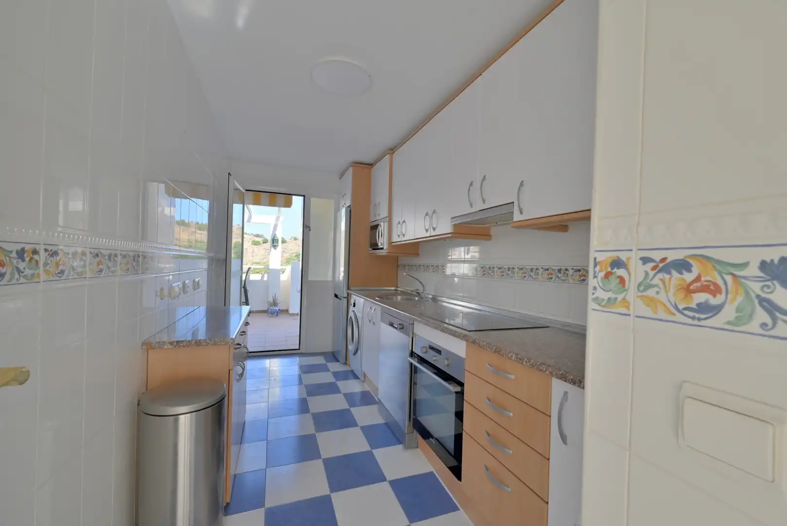 Cuina de Àtic en venda en Mijas amb Aire condicionat, Terrassa i Piscina
