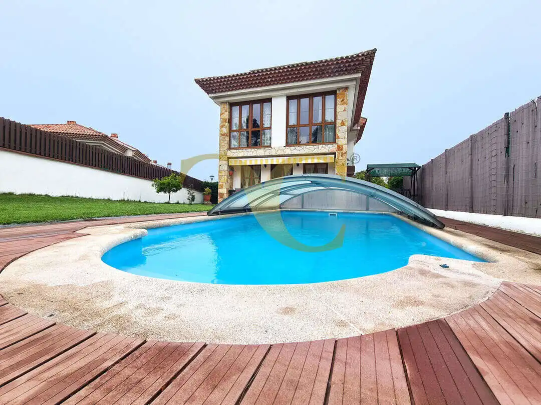 Piscina de Casa o chalet en venta en Noreña con Calefacción, Jardín privado y Terraza