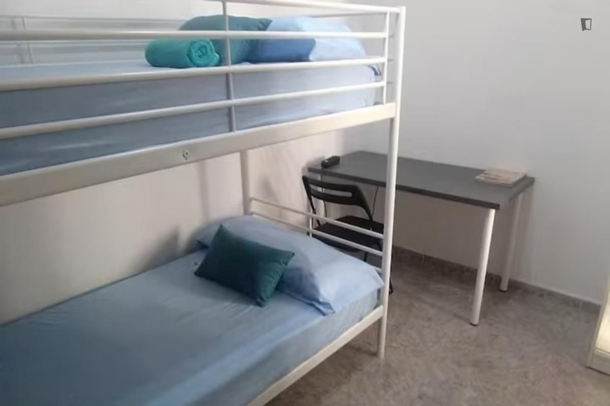 Apartment to share in Canyadó
