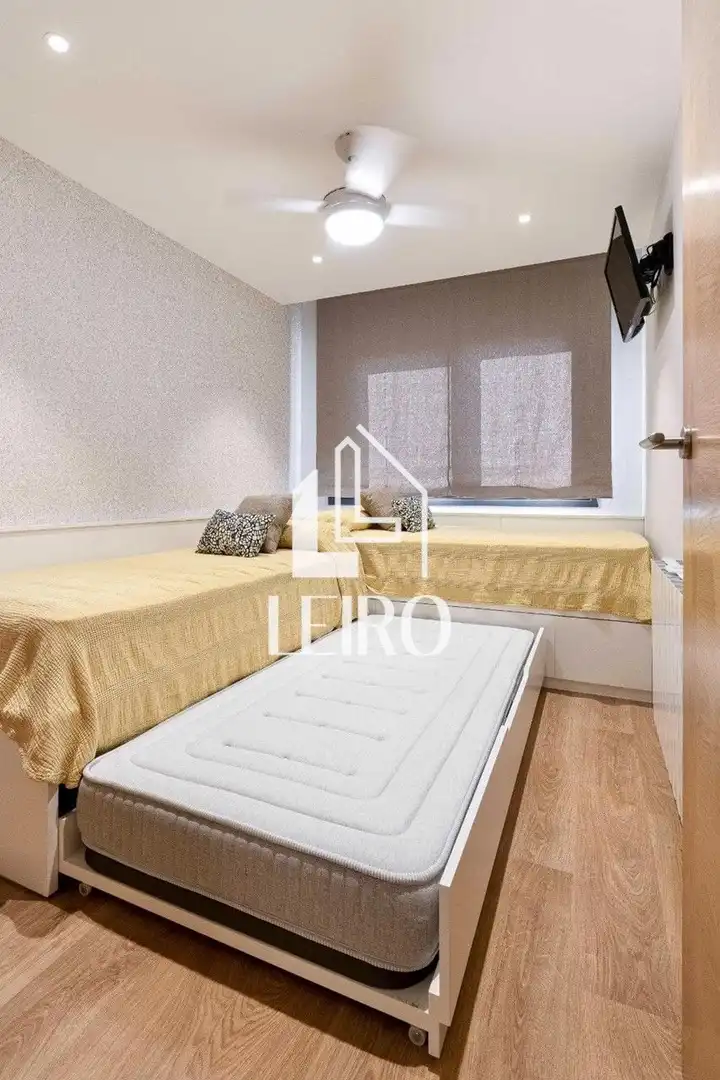 Dormitori de Apartament en venda en Vilanova de Arousa amb Calefacció, Parquet i Traster
