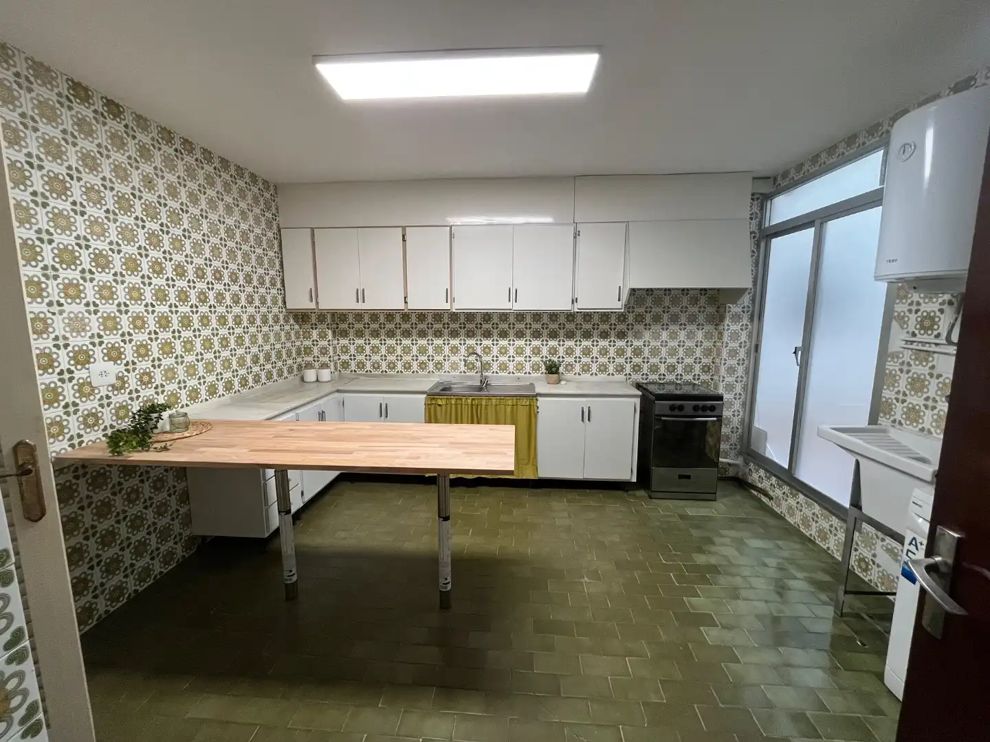 Küche von Wohnung zur Miete in Dénia mit Terrasse, Möbliert und Ofen