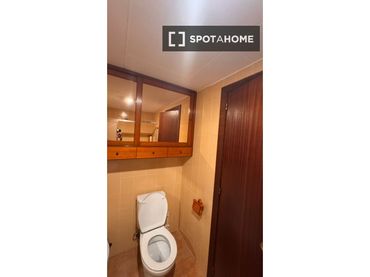 Flat with balcony to rent in El Perelló