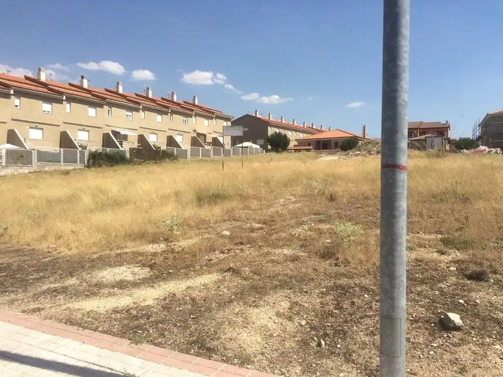 Terreny residencial en venda a La Lastrilla